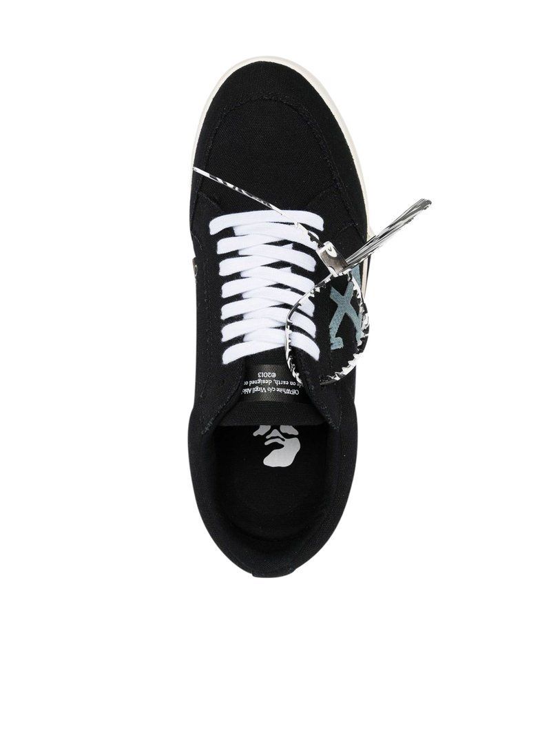 国内配送☆関税負担なし○Off-White○スニーカー クロスアロー (Off 国内配送☆関税負担なし○Off-White○スニーカー クロスアロー (Off