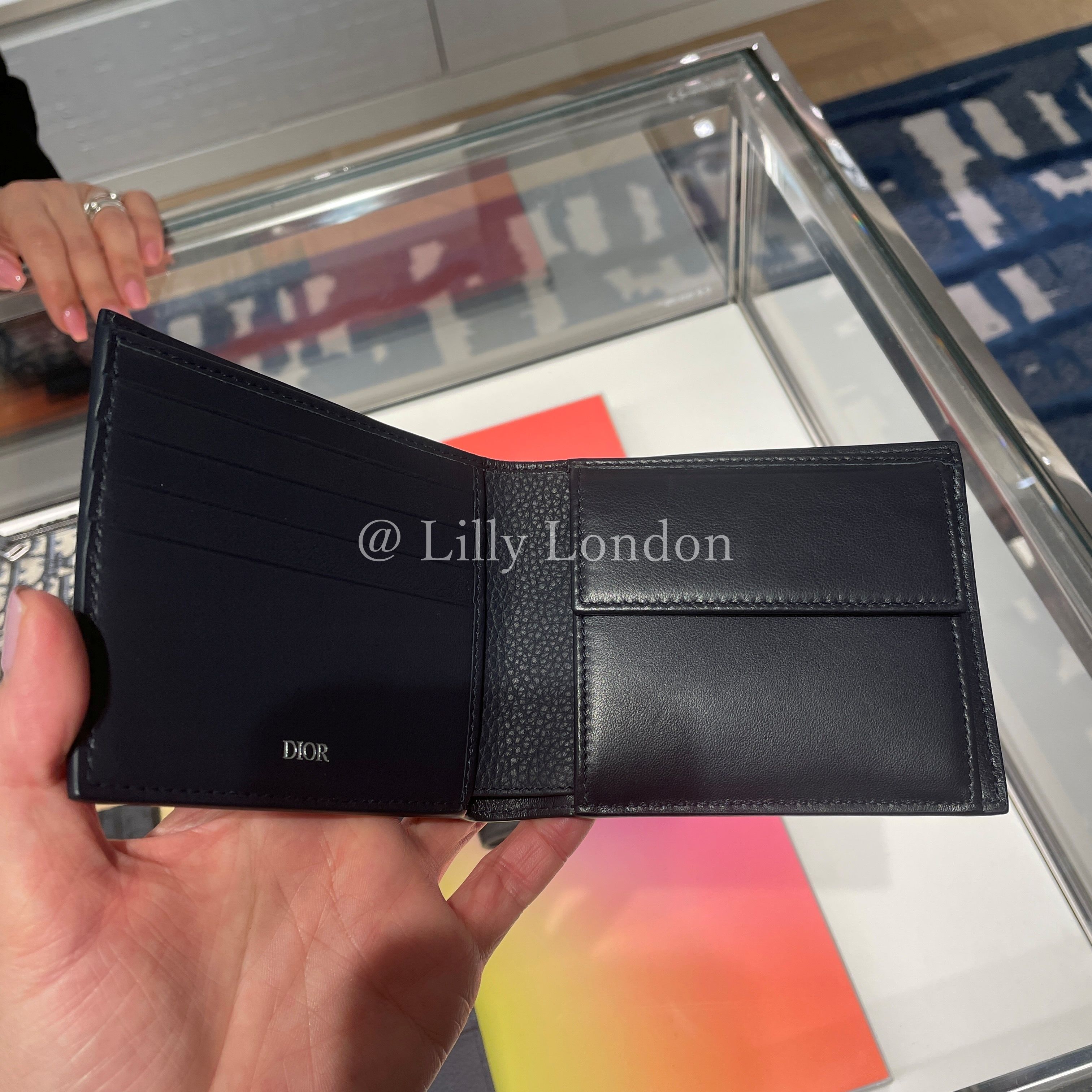 ディオール】DIOR 大人気☆ コインケース付き 二つ折り財布 (Dior