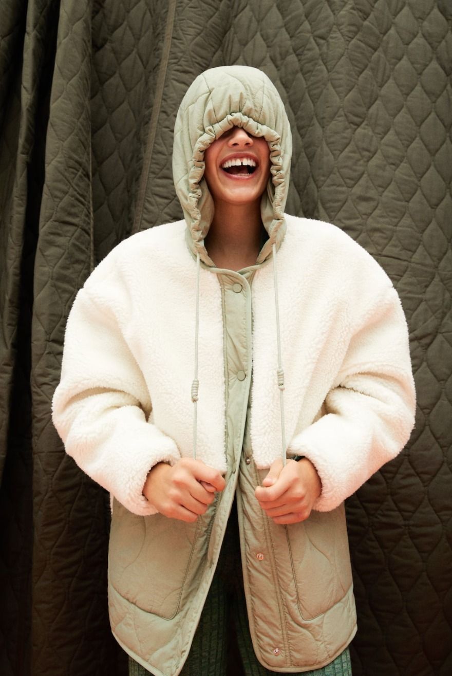 PULL&BEAR キルトコントラスト フードジャケット ボア フリース (PULL PULL&BEAR キルトコントラスト フードジャケット ボア フリース (PULL