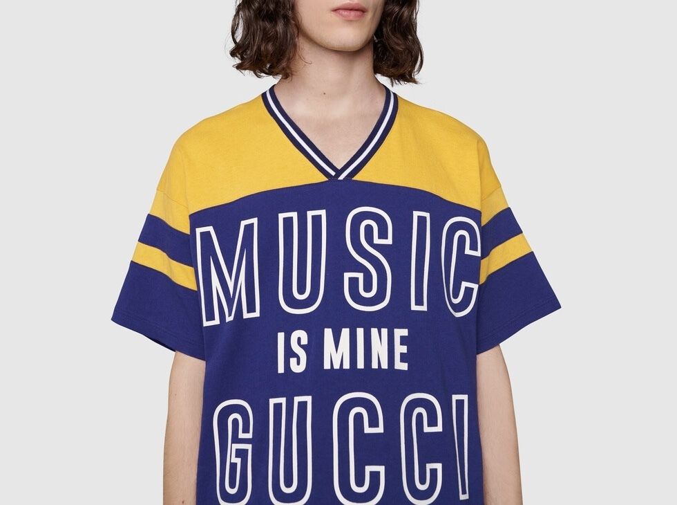 ◇GUCCI◇ グッチ100バックプリント入りコットンロゴ半袖Tシャツ