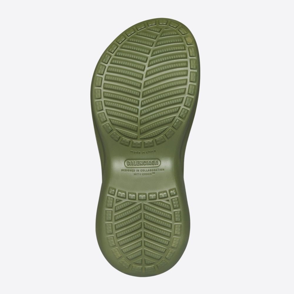 雑誌掲載<BALENCIAGA>ロゴ入り Crocsコラボ ラバー製 ブーツ ...