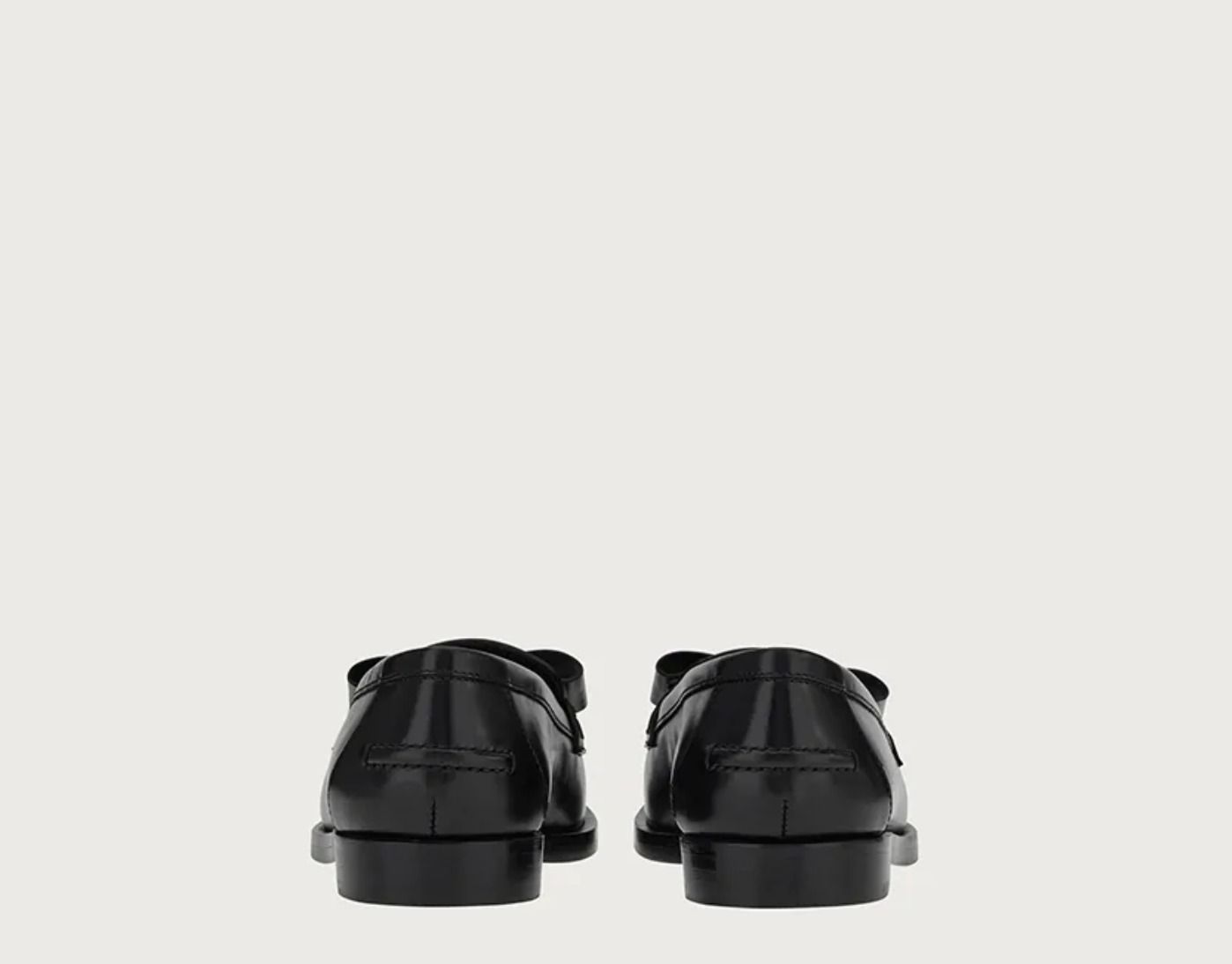 Salvatore Ferragamo] MOCASSINO VIVA モカシン (FERRAGAMO