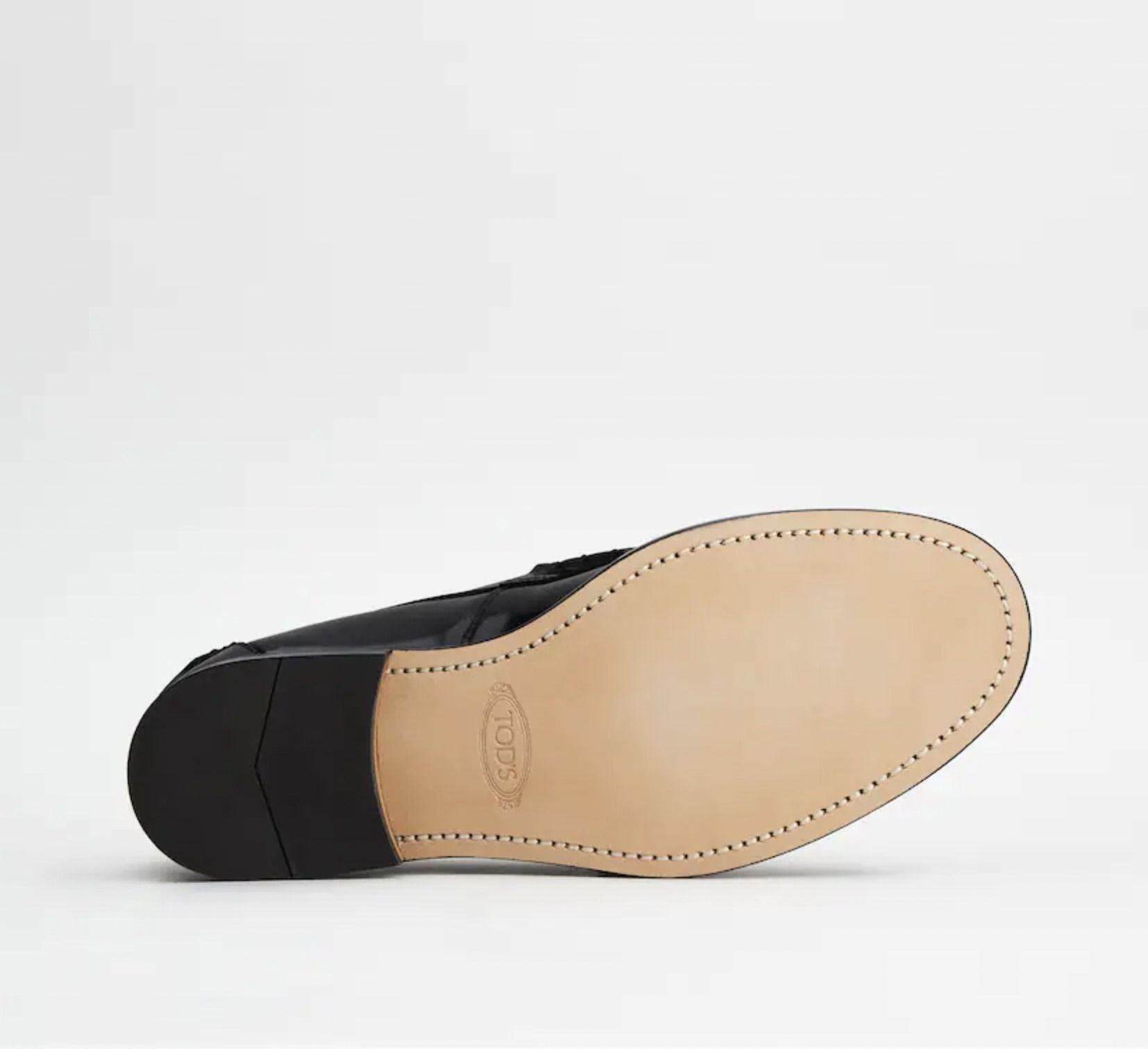 TOD'S メタルチェーン レザー ローファー (TOD'S/ドレスシューズ・革靴 TOD'S メタルチェーン レザー ローファー (TOD'S/ドレスシューズ・革靴