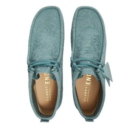 Clarks×END.◇コラボ OXFORD FLOWERS◇オリジナルスワラビー (Clarks 【人気の激安通販】 エンド×クラークスワラビーブーツOxfordFlowersBlackFloral ブーツ