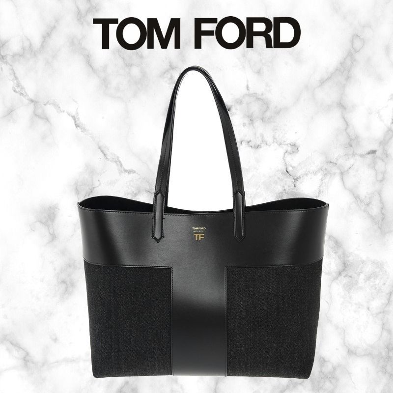 バッグ TOM FORD - TOM FORD バッグの通販 by ラッキー's shop|トム すぐったレディース福袋 トムフォード Tom Ford パイソン クラッチ バッグ クラッチバッグ