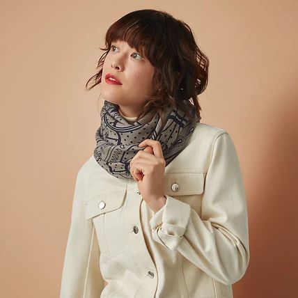 ☆21AW☆HERMES☆ショール 140 カレジェアン《Springs Bandana ☆21AW☆HERMES☆ショール 140 カレジェアン《Springs Bandana