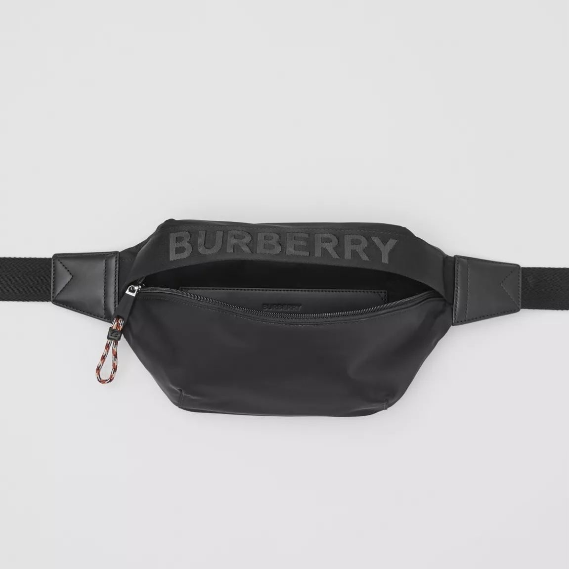 BURBERRY バーバリー ロゴディテール ECONYL ウエストポーチ techmall