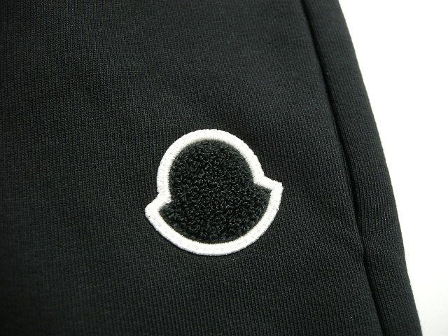 キッズ6-8A 手元に在庫有 関税無 国内発MONCLERスウェットパンツ