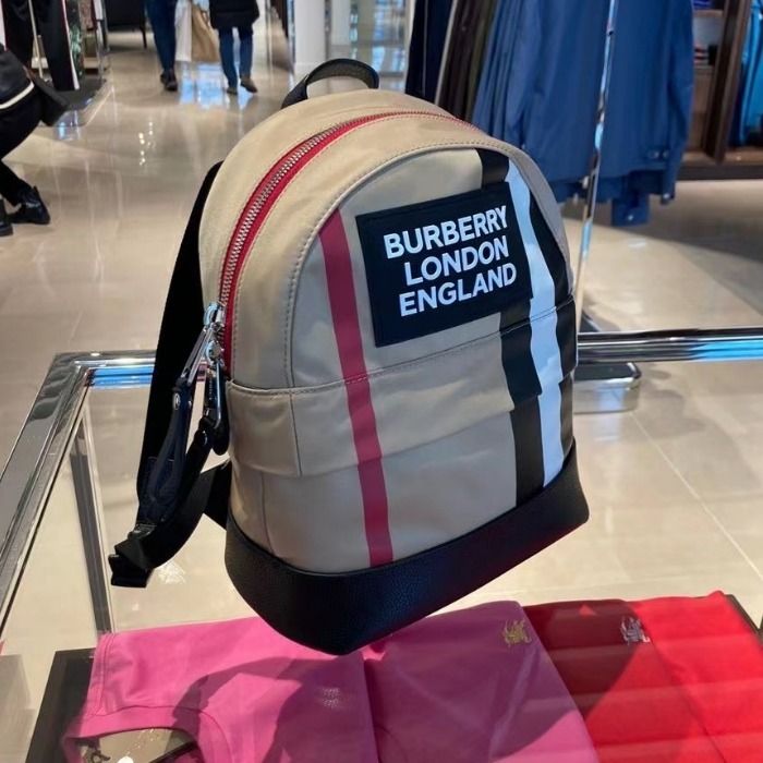 バーバリーチルドレンリュック 安いアウトレットストア バーバリー ベビーリュック Burberry London バッグ