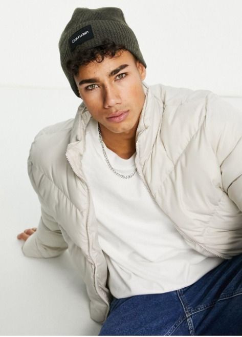 Calvin Kleinロゴ入りパッチワークビーニー(カーキ色♪ (Calvin Klein ...