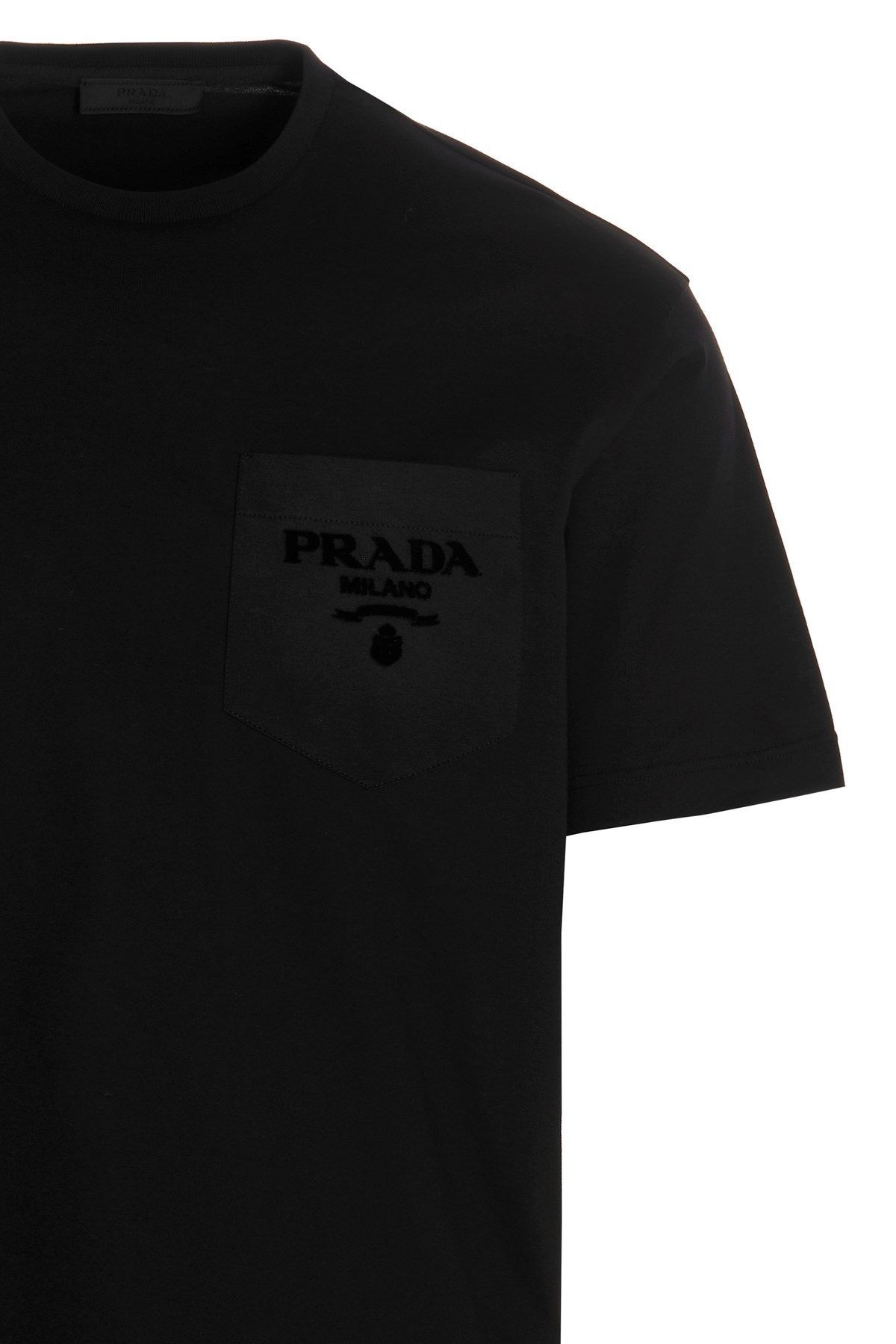 VIP☆送料関税補償!【PRADA】Flocked Logo 胸ポケット付Tシャツ VIP☆送料関税補償!【PRADA】Flocked Logo 胸ポケット付Tシャツ