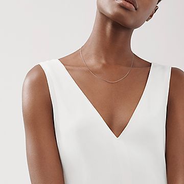 国内発すぐ届く☆Tiffany&Co.Tワンサークルペンダント シンプル
