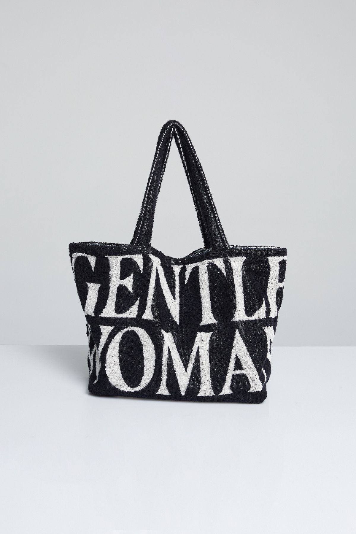 【Gentlewoman】GW Multi Pocket Canvas トートバッグ GENTLEWOMAN】タイ発 GW キャンバス ラージトートバッグ 黒