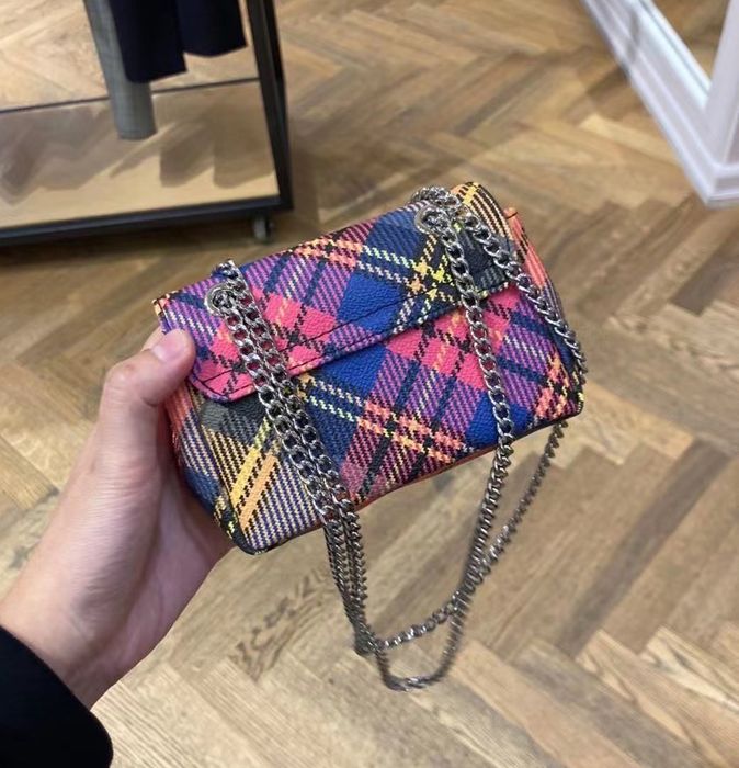Vivienne Westwood ミニショルダーバッグ レザー チェック柄 ORB Vivienne Westwood ミニショルダーバッグ レザー チェック柄 ORB
