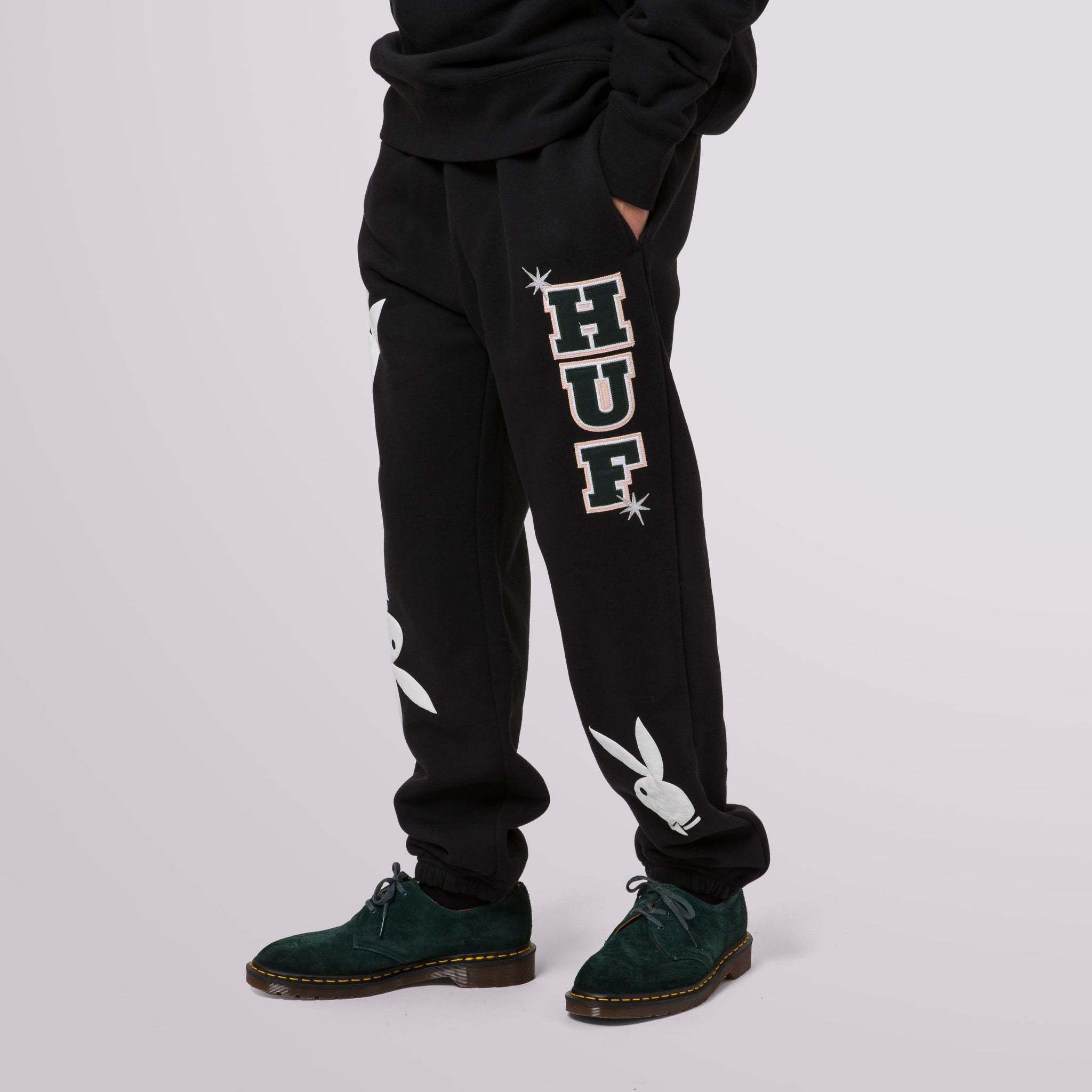 HUF X PLAYBOY ラビットヘッド ロゴ フリース スウェットパンツ