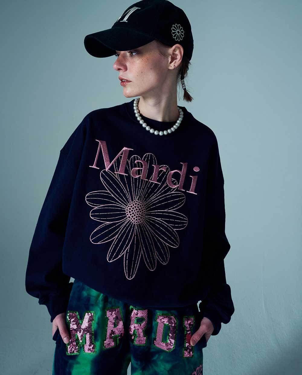 ☆MARDI MERCREDI☆ SWEATSHIRT FLOWERMARDI NEEDLEWORK 韓国発 (Mardi ☆MARDI MERCREDI☆ SWEATSHIRT FLOWERMARDI NEEDLEWORK 韓国発 (Mardi
