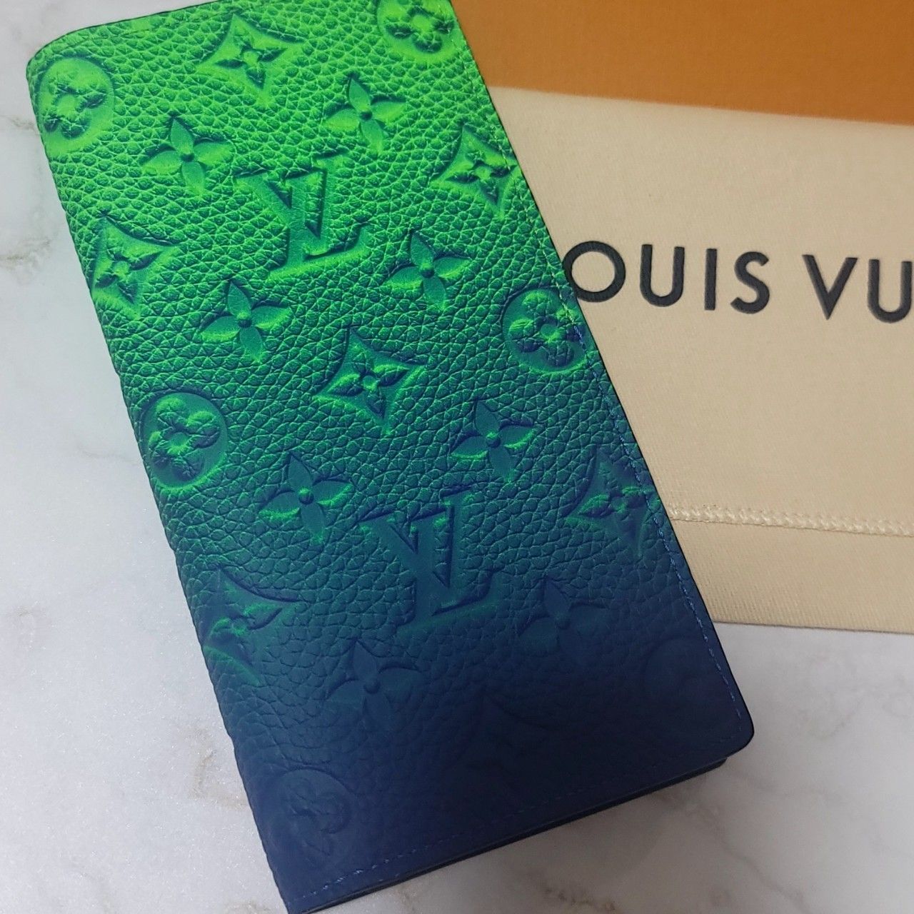22SS【LV】ポルトフォイユ・ブラザ ☆ ネオン モノグラム (Louis 22SS【LV】ポルトフォイユ・ブラザ ☆ ネオン モノグラム (Louis