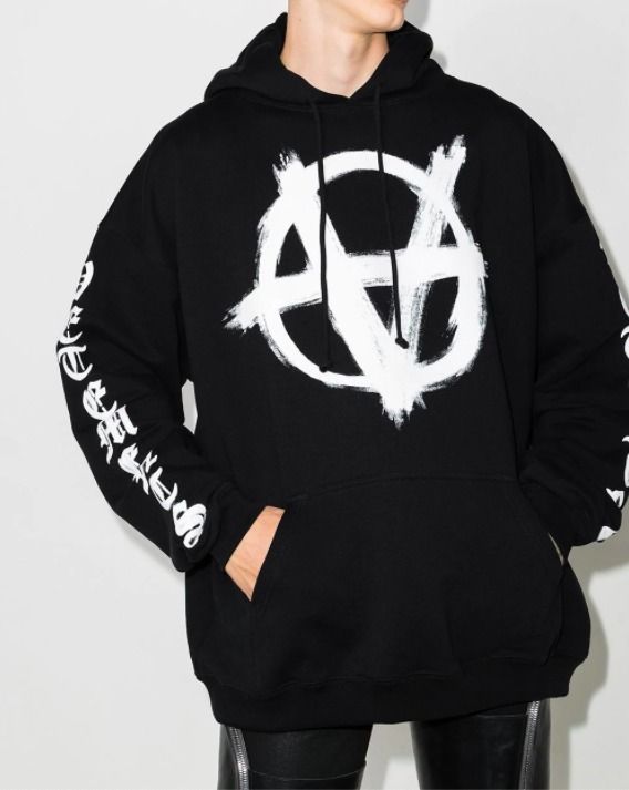 VETEMENTS >> DOUBLE ANARCHY ロゴ フード付き パーカー (VETEMENTS VETEMENTS >> DOUBLE ANARCHY ロゴ フード付き パーカー (VETEMENTS
