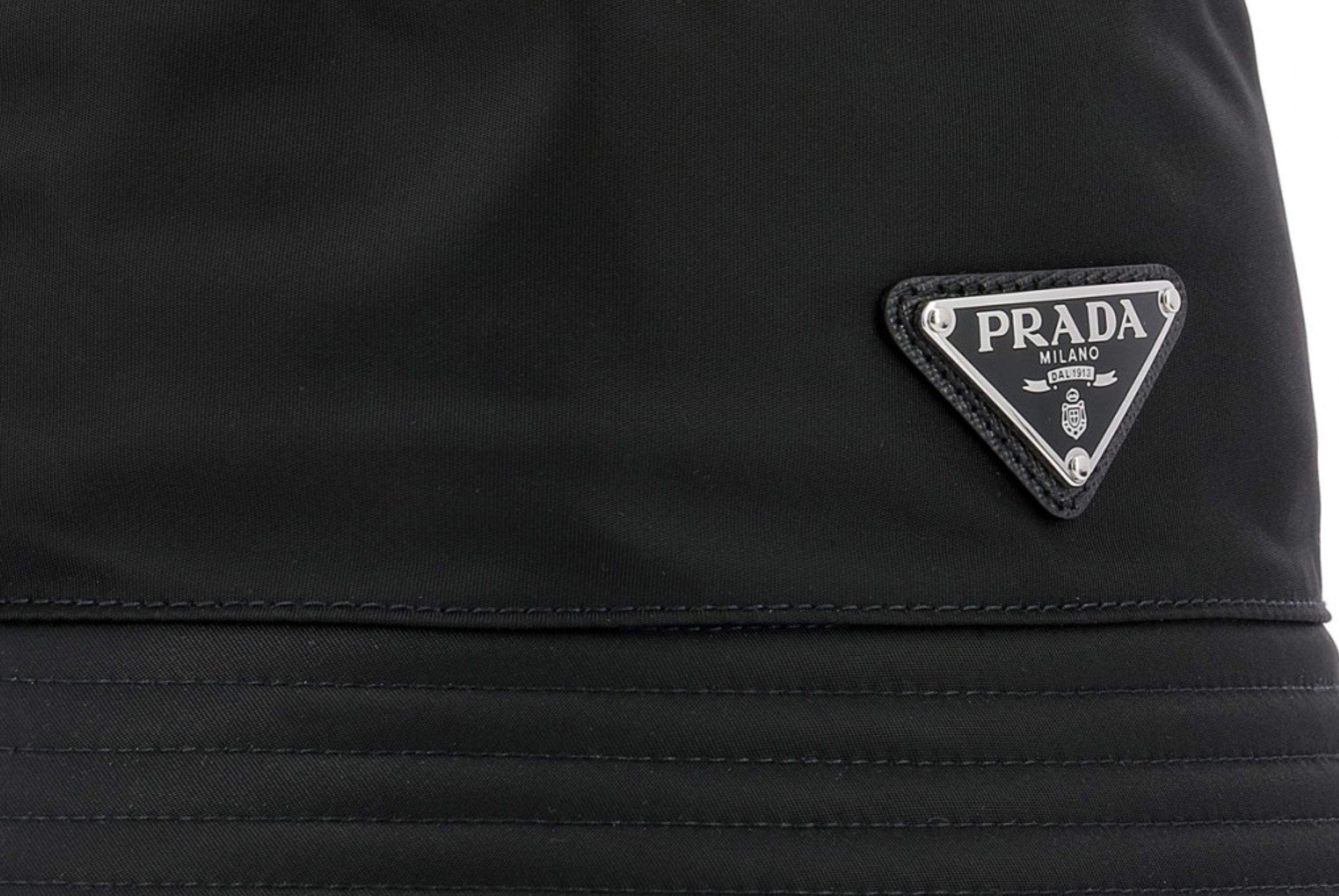 定番人気!【PRADA】メンズ Re-Nylon バケットハット (PRADA/ハット 定番人気!【PRADA】メンズ Re-Nylon バケットハット (PRADA/ハット