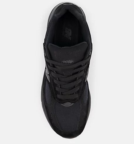 日本未入荷・完売必至!!】New Balance 993 TRIPLE BLACK (New