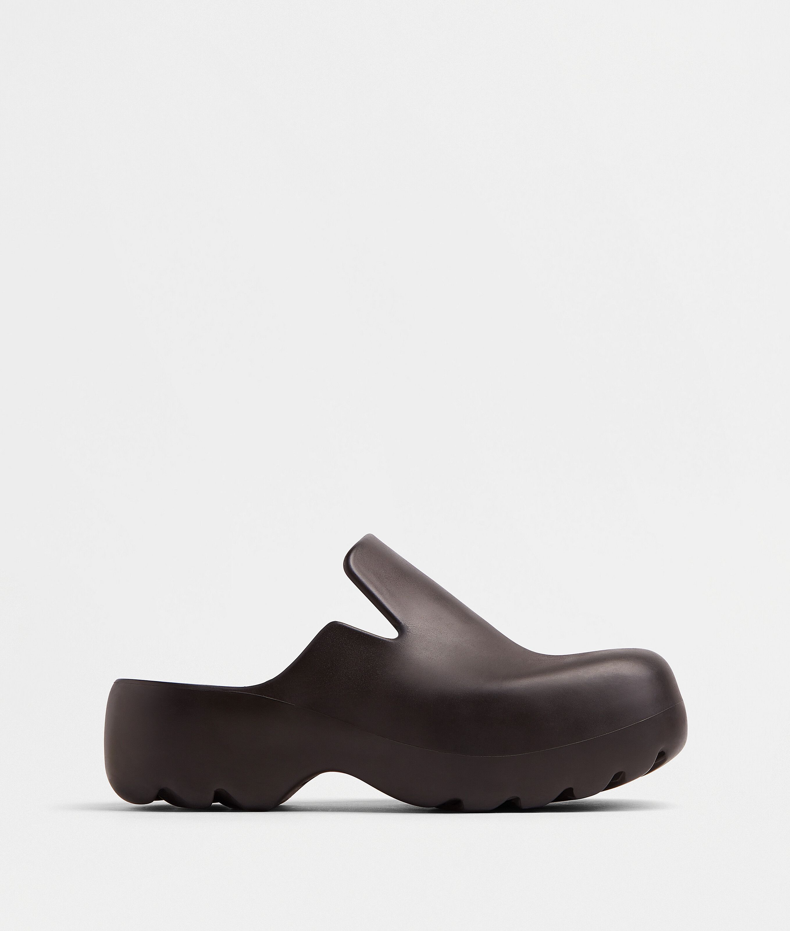 BOTTEGA VENETA】クロッグ ラバー フラッシュ (BOTTEGA VENETA BOTTEGA VENETA】クロッグ ラバー フラッシュ (BOTTEGA VENETA