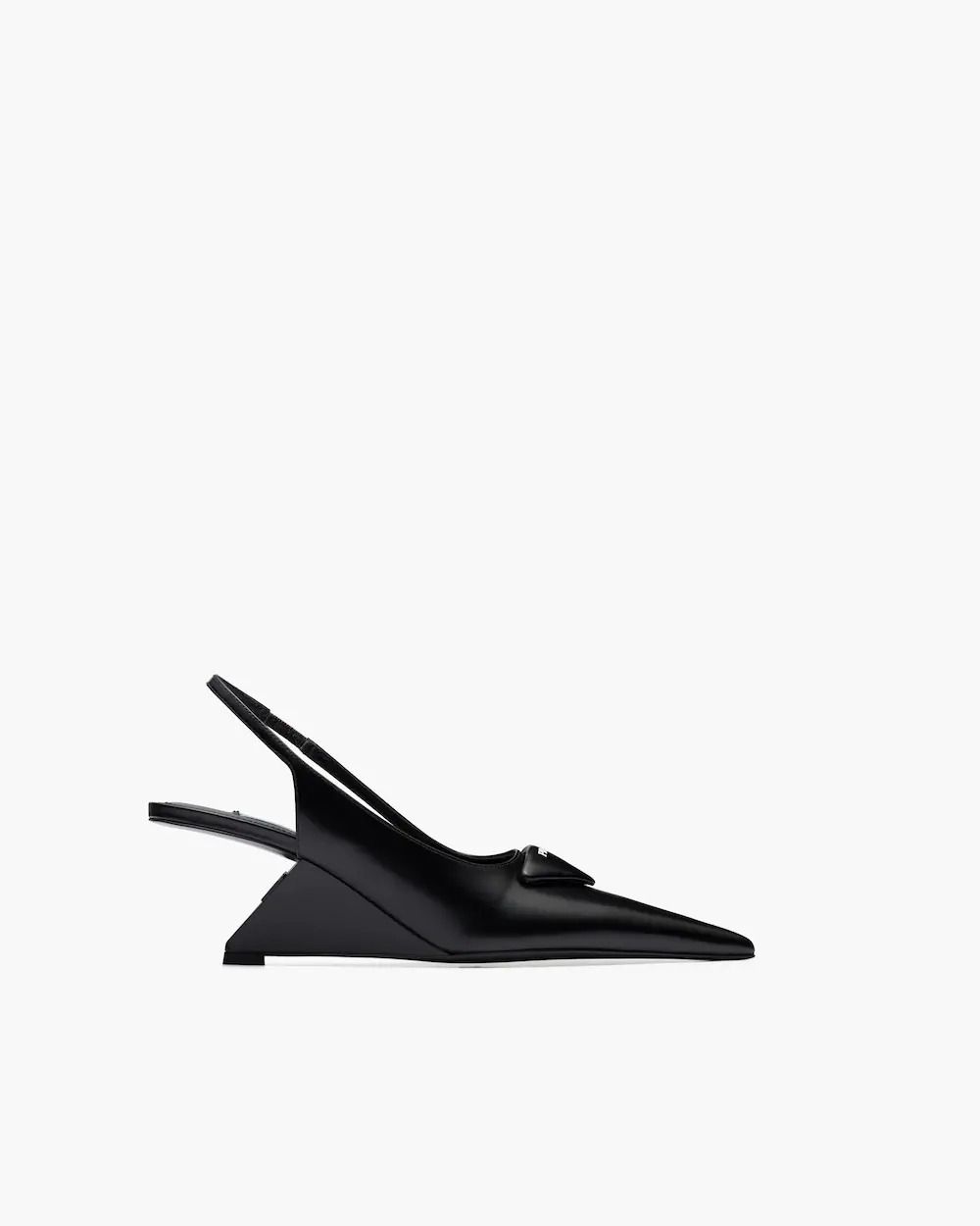 新作☆春夏【PRADA】ブラッシュドレザー スリングバックパンプス 新作☆春夏【PRADA】ブラッシュドレザー スリングバックパンプス