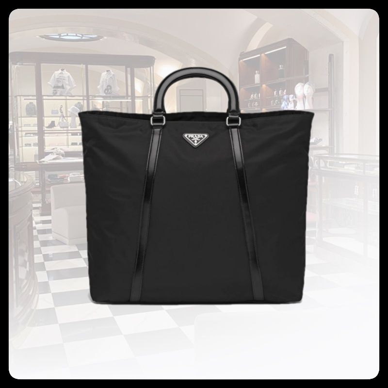 直営買付】PRADA◇ラージ トートバッグ ナイロン レザー ロゴ (PRADA 春夏新作モデル PRADA ナイロンレザートートバッグ ビックロゴ ブラック ハンドバッグ