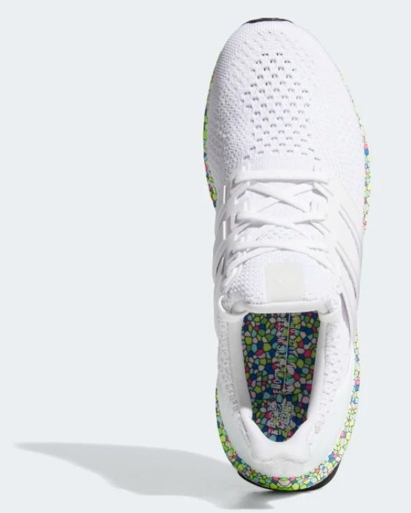 日本未入荷！最新ランニングシューズ☆ULTRABOOST 5 DNA SHOES 日本未入荷！最新ランニングシューズ☆ULTRABOOST 5.0 DNA SHOES