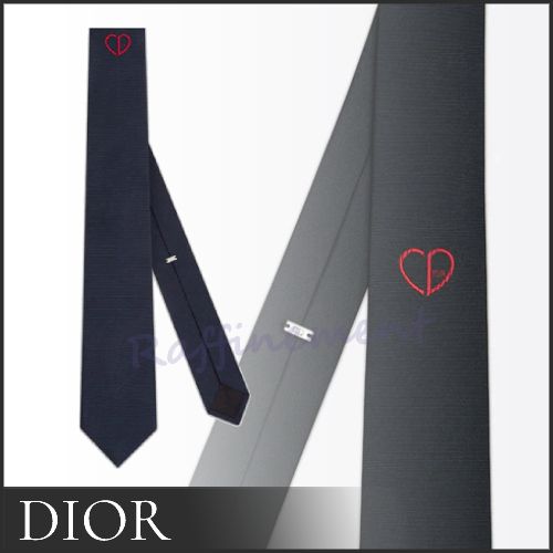 Dior☆大人気 シンプル ロゴ ハート CD COEUR シルク ネクタイ☆ (Dior Dior☆大人気 シンプル ロゴ ハート CD COEUR シルク ネクタイ☆ (Dior