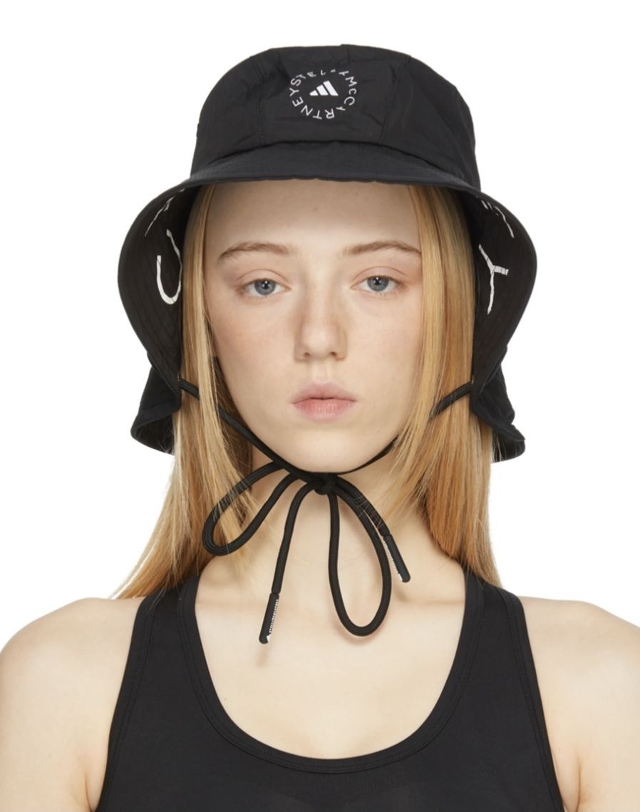 ADIDAS by Stella McCartney【関税込み】ロゴ バケットハット (adidas ADIDAS by Stella McCartney【関税込み】ロゴ バケットハット (adidas