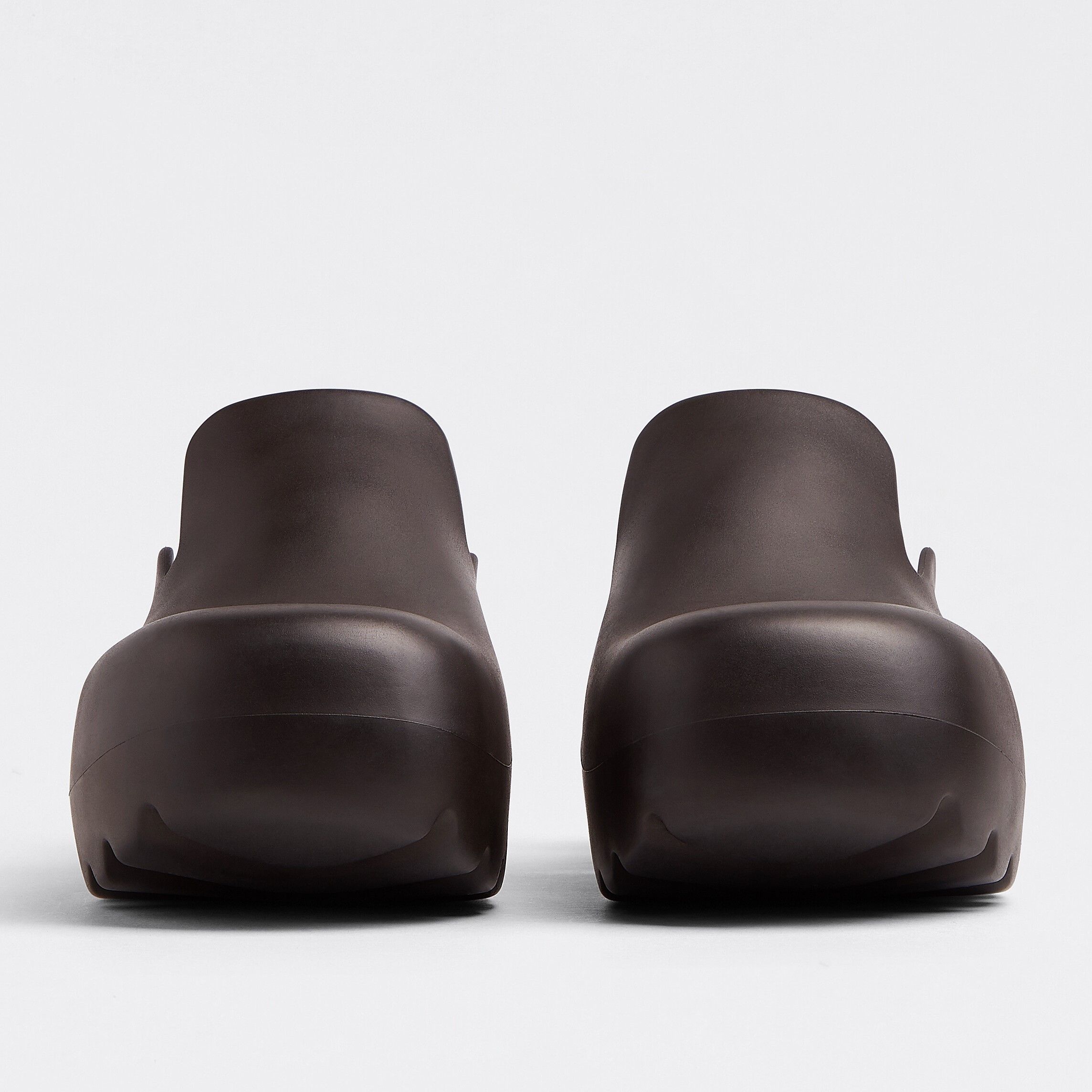 ☆BOTTEGA VENETA☆ラバー フラッシュ クロッグ (BOTTEGA VENETA/靴 ☆BOTTEGA VENETA☆ラバー フラッシュ クロッグ (BOTTEGA VENETA/靴