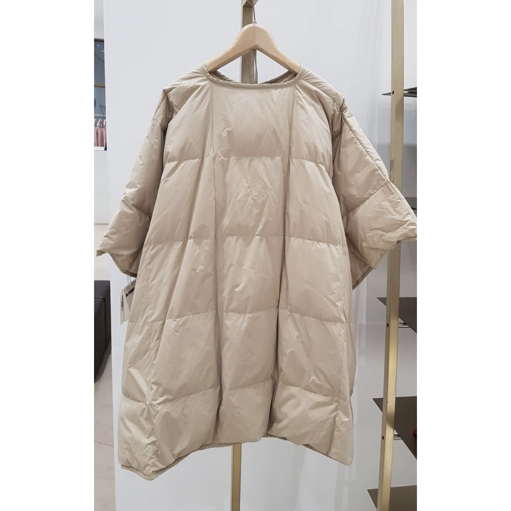 新作◇JIL SANDER◇DOWN BLANKET 01 ダウンブランケット (Jil Sander 【使い勝手の良い】 ★新品★JILSANDER ポンチョダウン ブランケットコート ベージュFサイズ ダウンジャケット