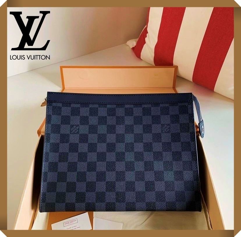 ルイヴィトン　louis vuitton　ポシェット　ヴォワヤージュ　クラッチモノグラムキャンバス