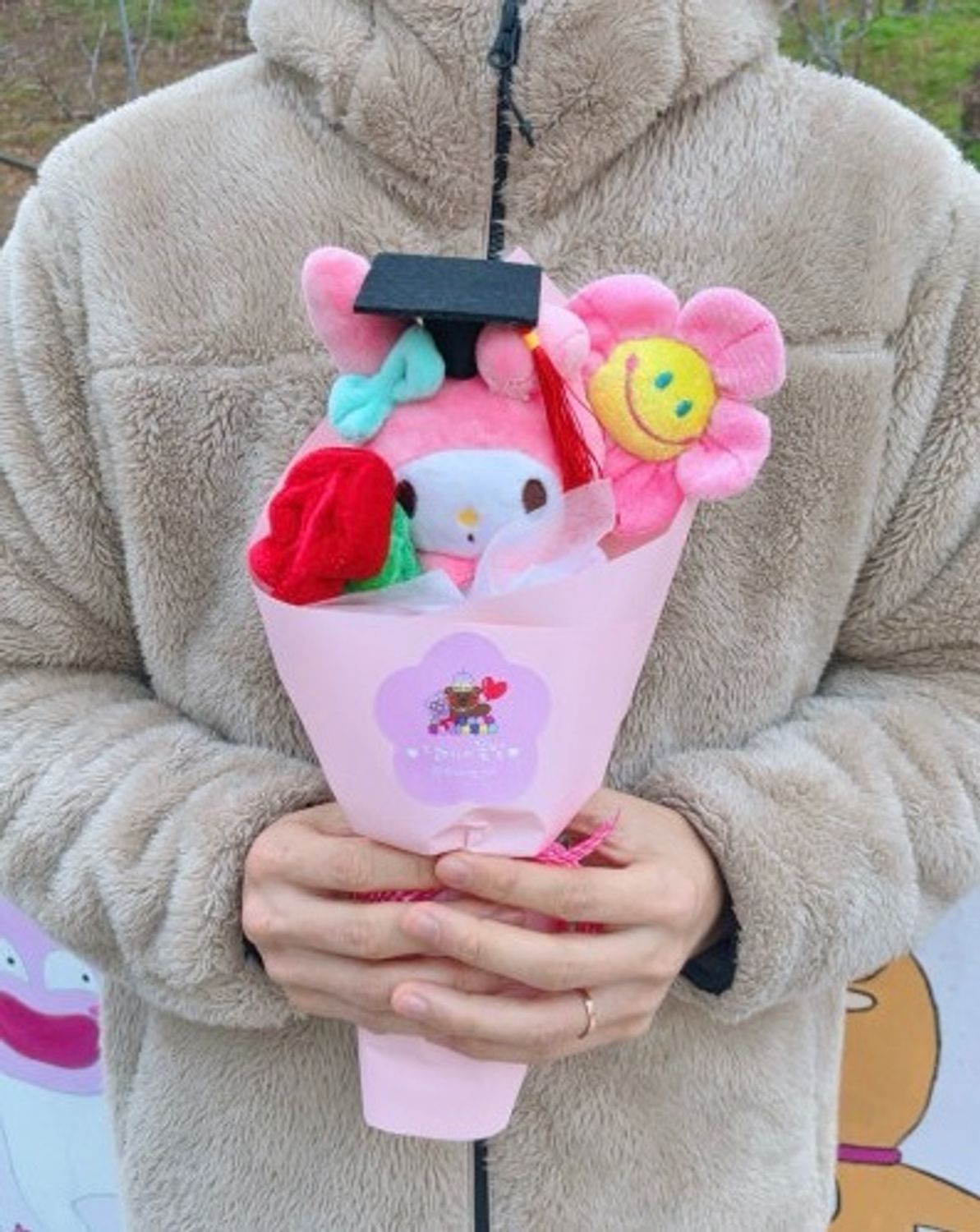 韓国人気 Sns話題 サンリオminiぬいぐるみ花束 卒業祝いに キャラクターグッズ Buyma