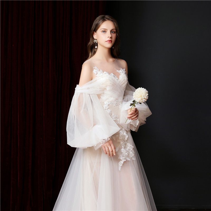 ボリュームウェディングドレス結婚式前撮り ウエディングドレス ボリューム袖 前撮り フォトウエディング