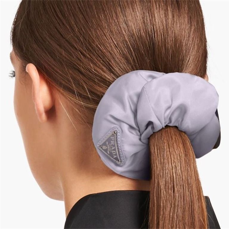 国内即発 PRADA Re Nylon シュシュ (PRADA/ヘアアクセサリー 国内即発 PRADA Re Nylon シュシュ (PRADA/ヘアアクセサリー