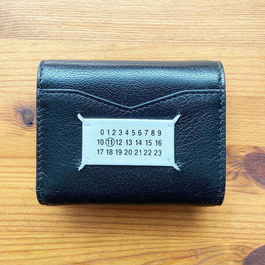 国内即発☆MAISON MARGIELA スリーフォールドウォレット 財布 (Maison ...