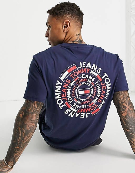 Tommy Jeans】サーキュラー バックプリント ロゴ Tシャツ (Tommy Tommy Jeans】サーキュラー バックプリント ロゴ Tシャツ (Tommy