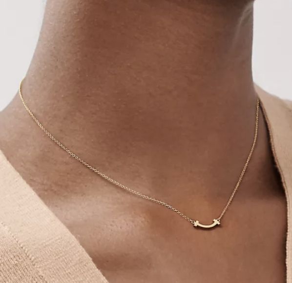 大人気!Tiffany T スマイルペンダント ミニ YG/RG (Tiffany & Co ...