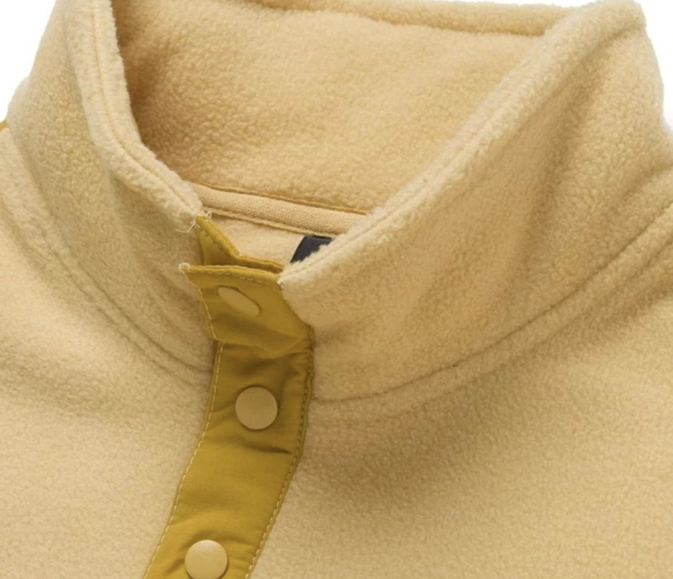 国内即発!【HUF】CASCADE POLAR ハーフナップボタン フリース 国内即発!【HUF】CASCADE POLAR ハーフナップボタン フリース