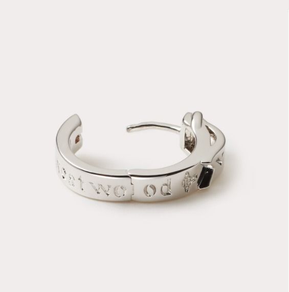 Vivienne Westwood】MAN BOBBY シングルフープピアス (Vivienne Vivienne Westwood】MAN BOBBY シングルフープピアス (Vivienne