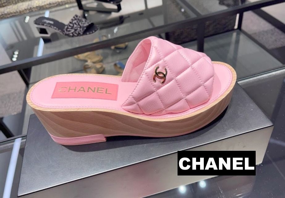 Chanel可愛いサンダル