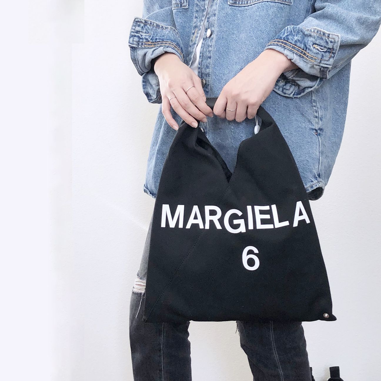 即発☆MM6 Maison Margiela☆LOGO JAPANESE BAG S54WD0043 P4537 (MM6 即発☆MM6 Maison Margiela☆LOGO JAPANESE BAG S54WD0043 P4537 (MM6