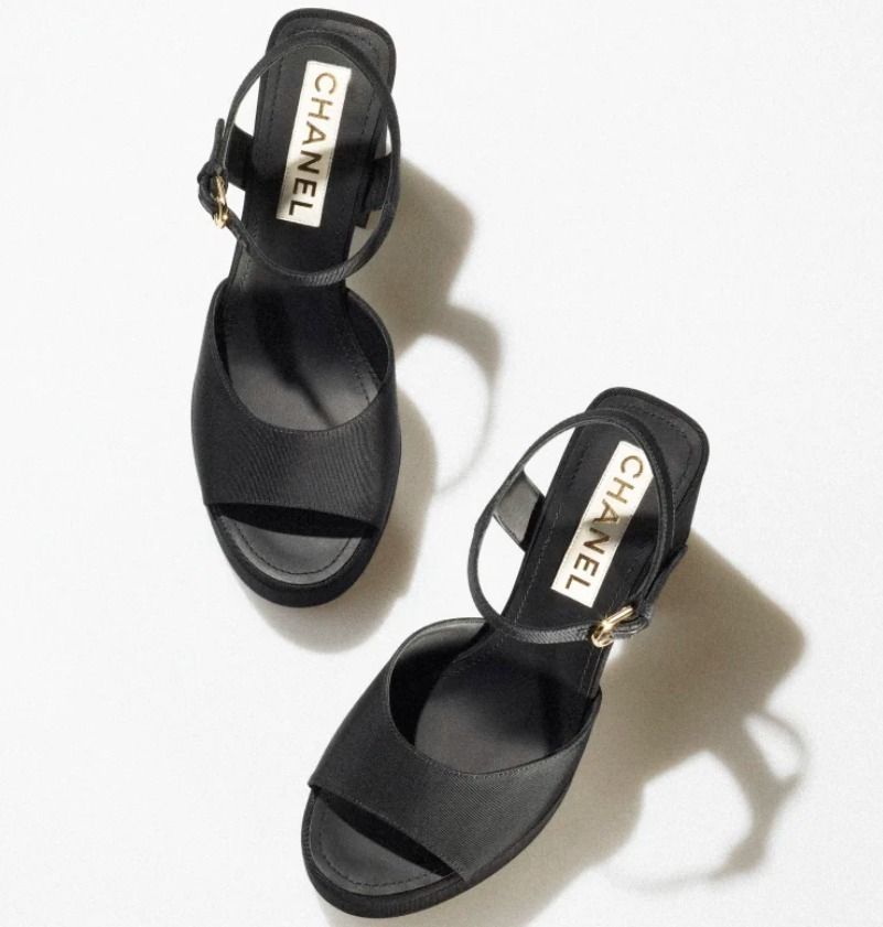 CHANEL ミュール