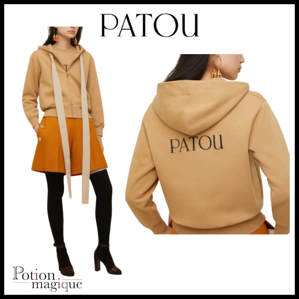 ビタミンカラーのハーモニー PATOU バックロゴパーカー