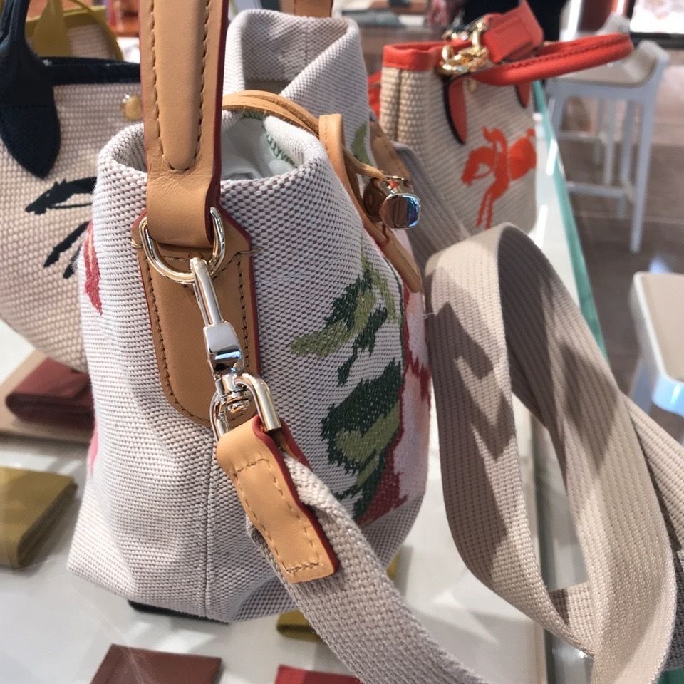 Longchamp】ロゾ エッセンシャル フルール バケットバッグ S ...