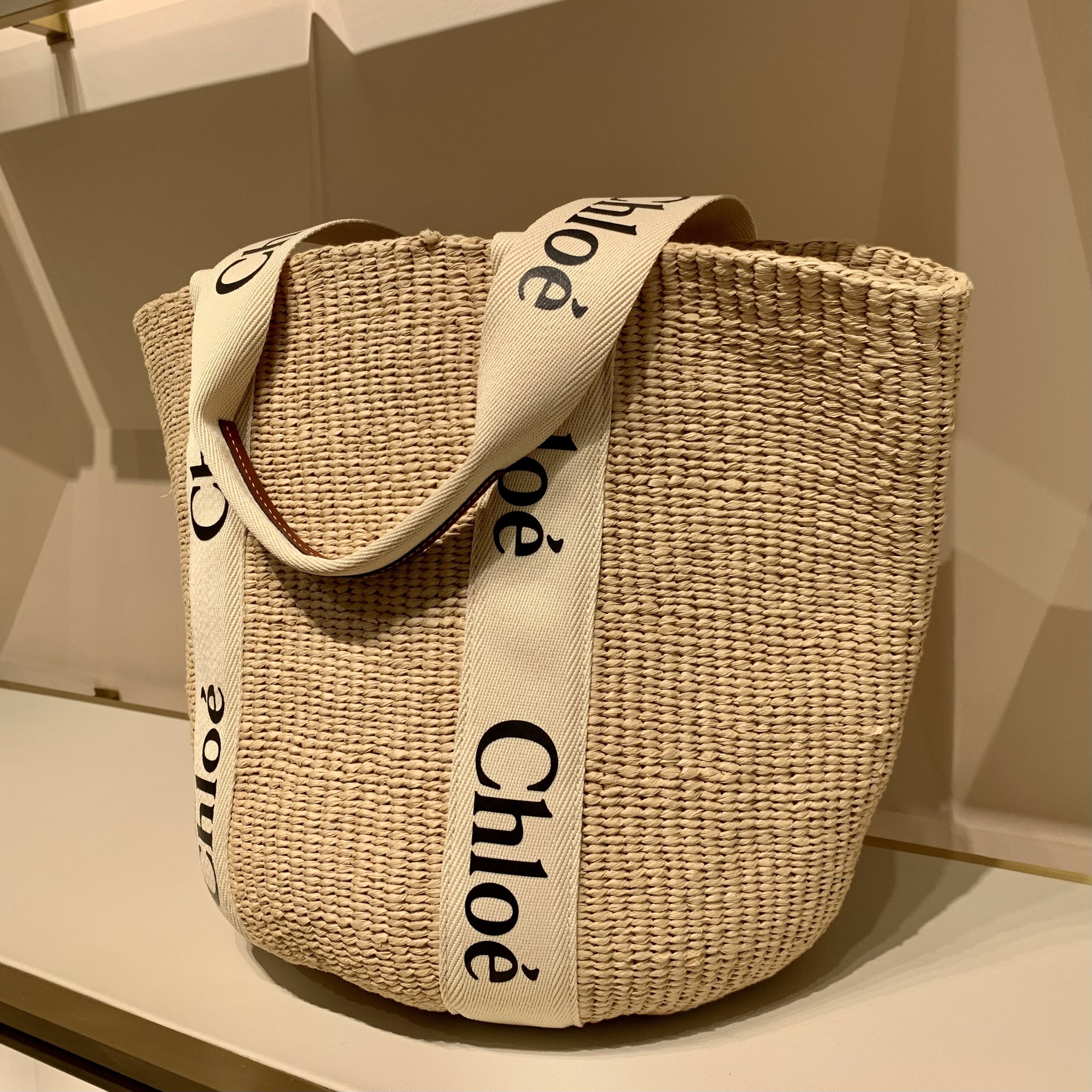 大人気!【Chloe】クロエ WOODY ラージバスケット かごバック (Chloe 大人気!【Chloe】クロエ WOODY ラージバスケット かごバック (Chloe