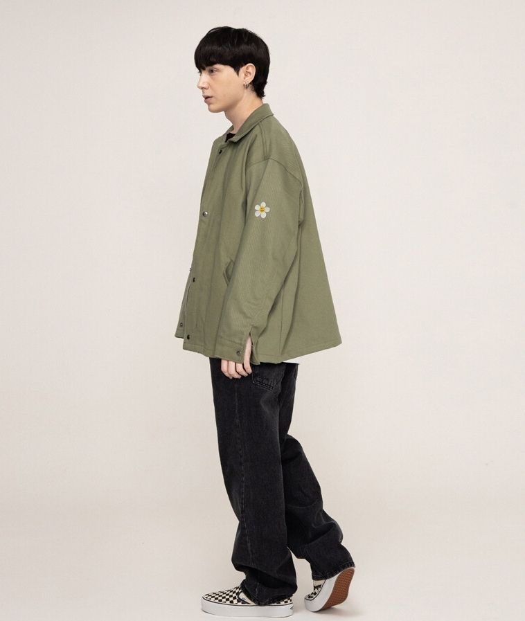 【GRAVER】Flower dot Retail Embroidery White Clip Jacket GRAVER】Flower dot Retail Embroidery White Clip Jacket
