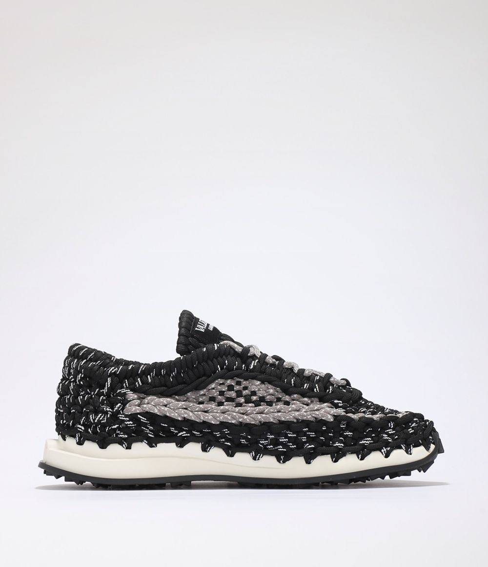 関税送料込み - VALENTINO クロシェファブリック スニーカー 関税送料込み - VALENTINO クロシェファブリック スニーカー