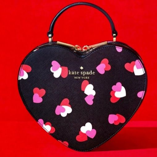 セールkate spade Love Shack Flutterハート型2wayクロスボディ (kate 激安限定販売 ケイトスペード 2Way 限定商品 ピンク クロスボディ ハート ショルダーバッグ